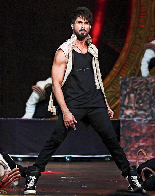 Dance With Me India - Bollywood Actor - Shahid Kapoor