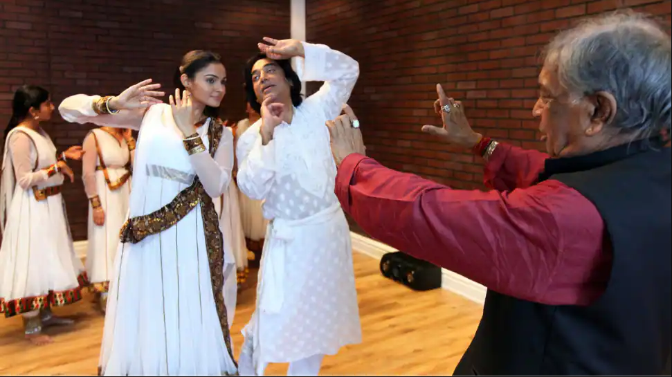 BIRJU JI TEACHING - Dance With Me India.jpg