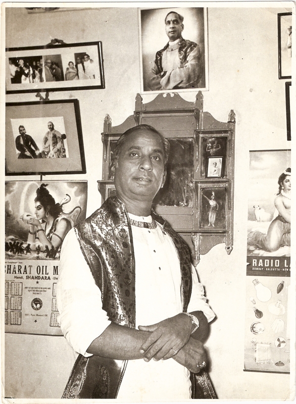 SHAMBHU MAHARAJ - Dance With Me India.jpg